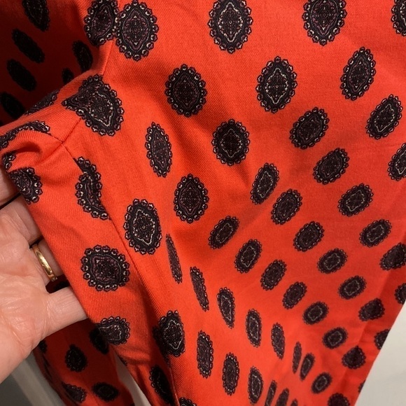 J Crew Pink Printed Minnie Crop Size 4 EUC - Picture 4 of 11